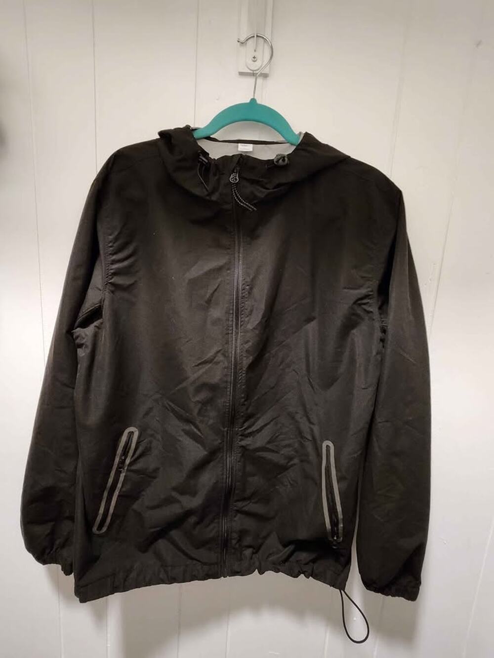 ​Old Navy Active Men’s Large Hooded Running Windbreaker Jacket - Black
